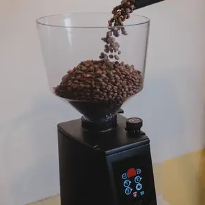 Atom W65