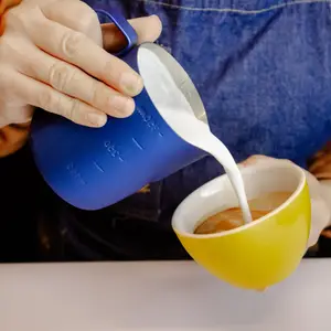 Pitcher Para Arte Latte Acero 20 Oz Azul