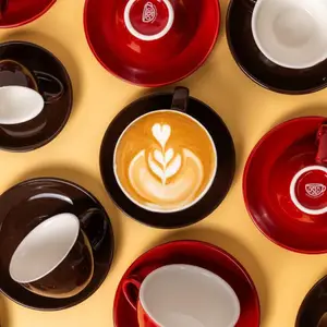 Taza 290 ml y plato Oslo